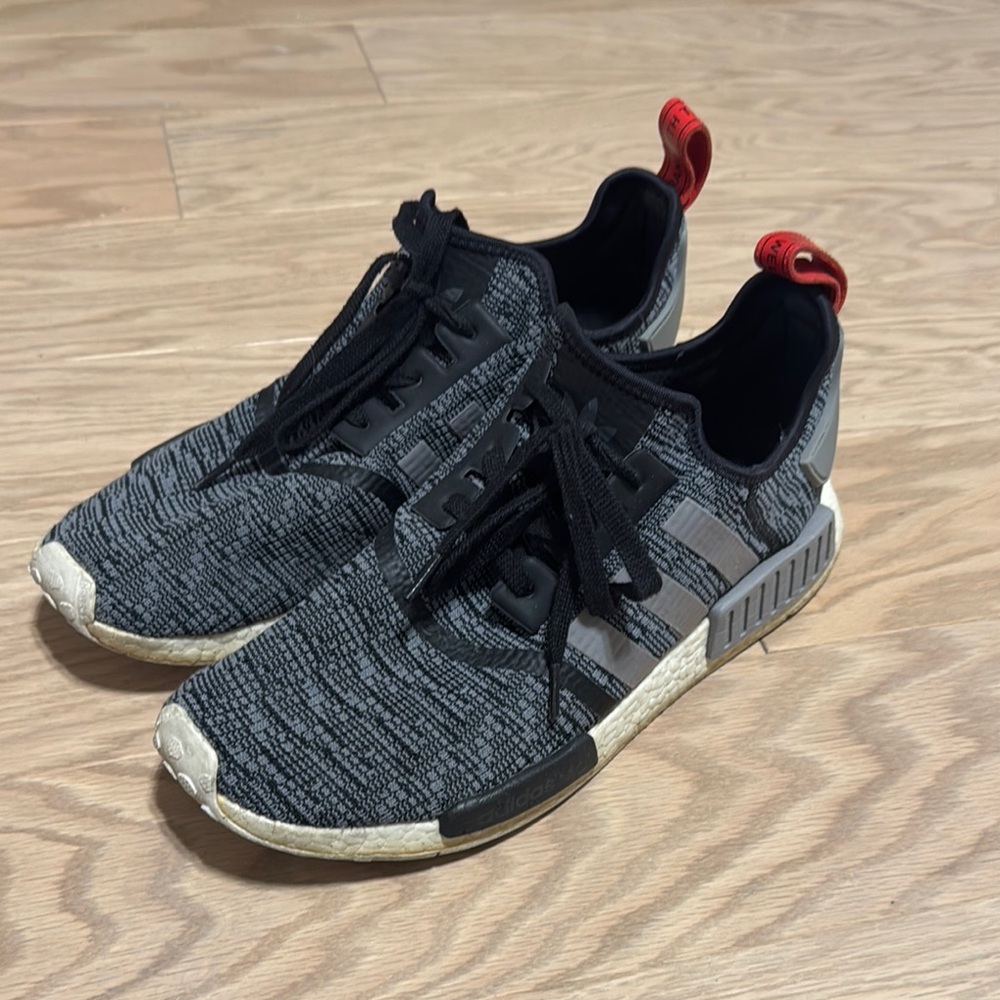 Adidas Men's Black and Gray Sneakers
